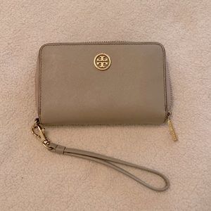 Tory Burch wristlet/wallet